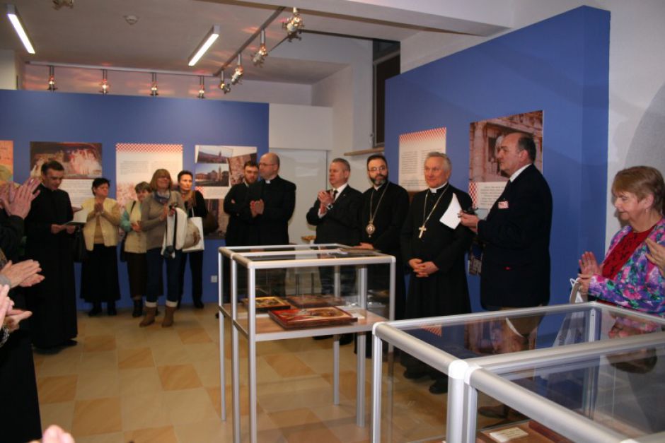 Wystawa „Śladami Cyryla i Metodego” w Archiwum i Muzeum Archidiecezjalnym