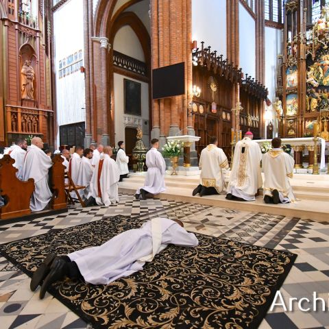 Święcenia prezbiteratu w archikatedrze białostockiej