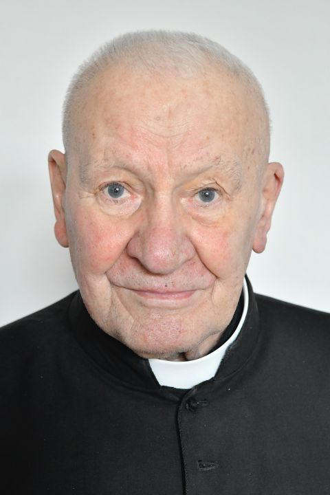 ks. kan. Józef Kakareko