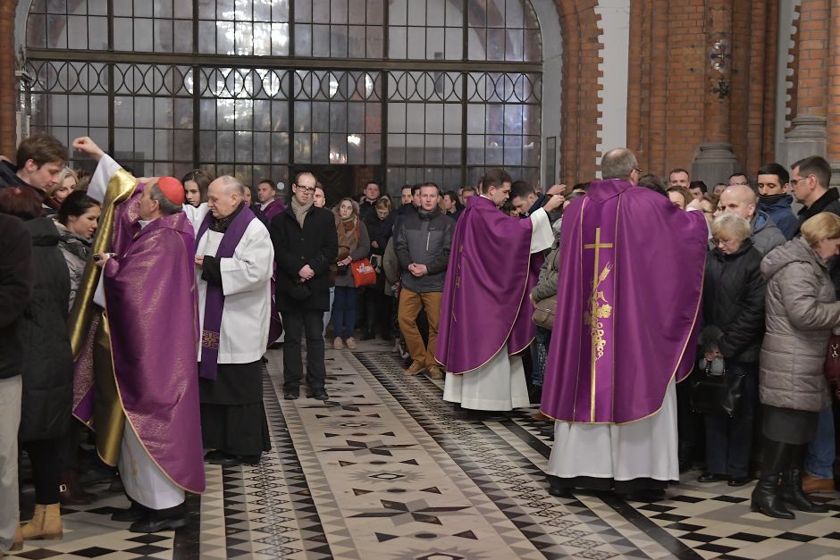 Liturgia Środy Popielcowej w Archikatedrze Białostockiej