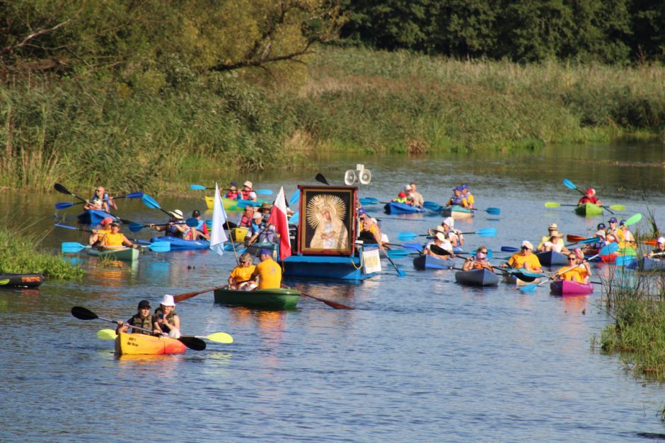 Procesja Wodna z Obrazem Matki Miłosierdzia w Wasilkowie