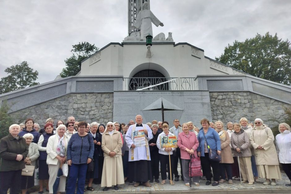 Koronka do Bożego Miłosierdzia na ulicach Białegostoku i okolic