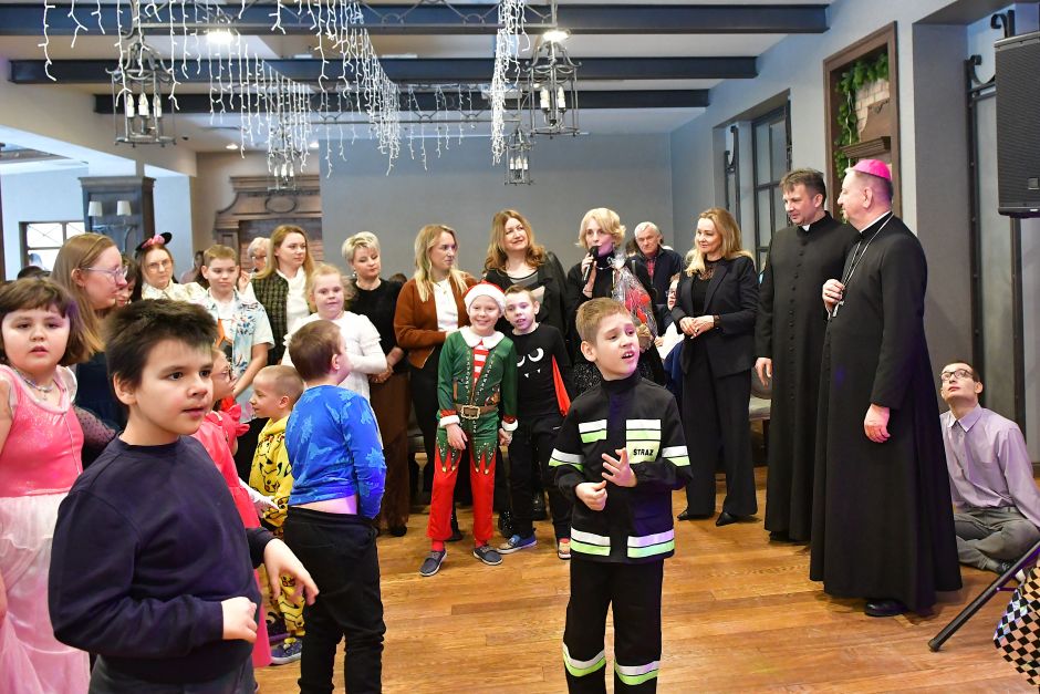 Karnawałowa zabawa dla dzieci z niepełnosprawnością