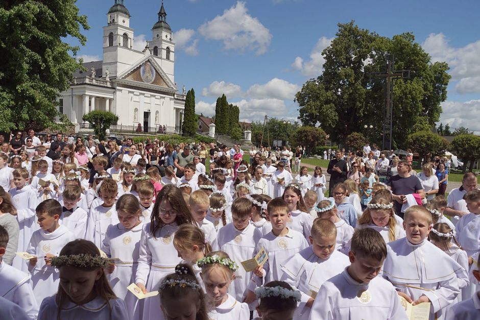 Pielgrzymka dzieci pierwszokomunijnych do Sokółki